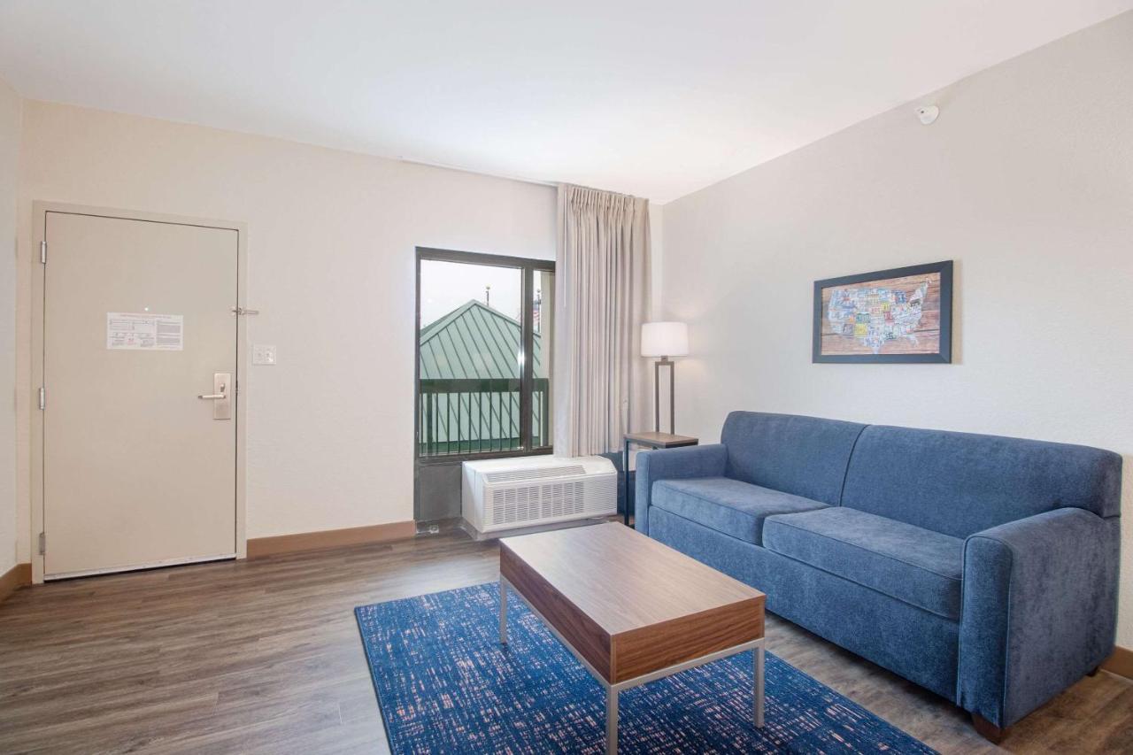 Econo Lodge Inn & Suites Foley-North Gulf Shores 외부 사진