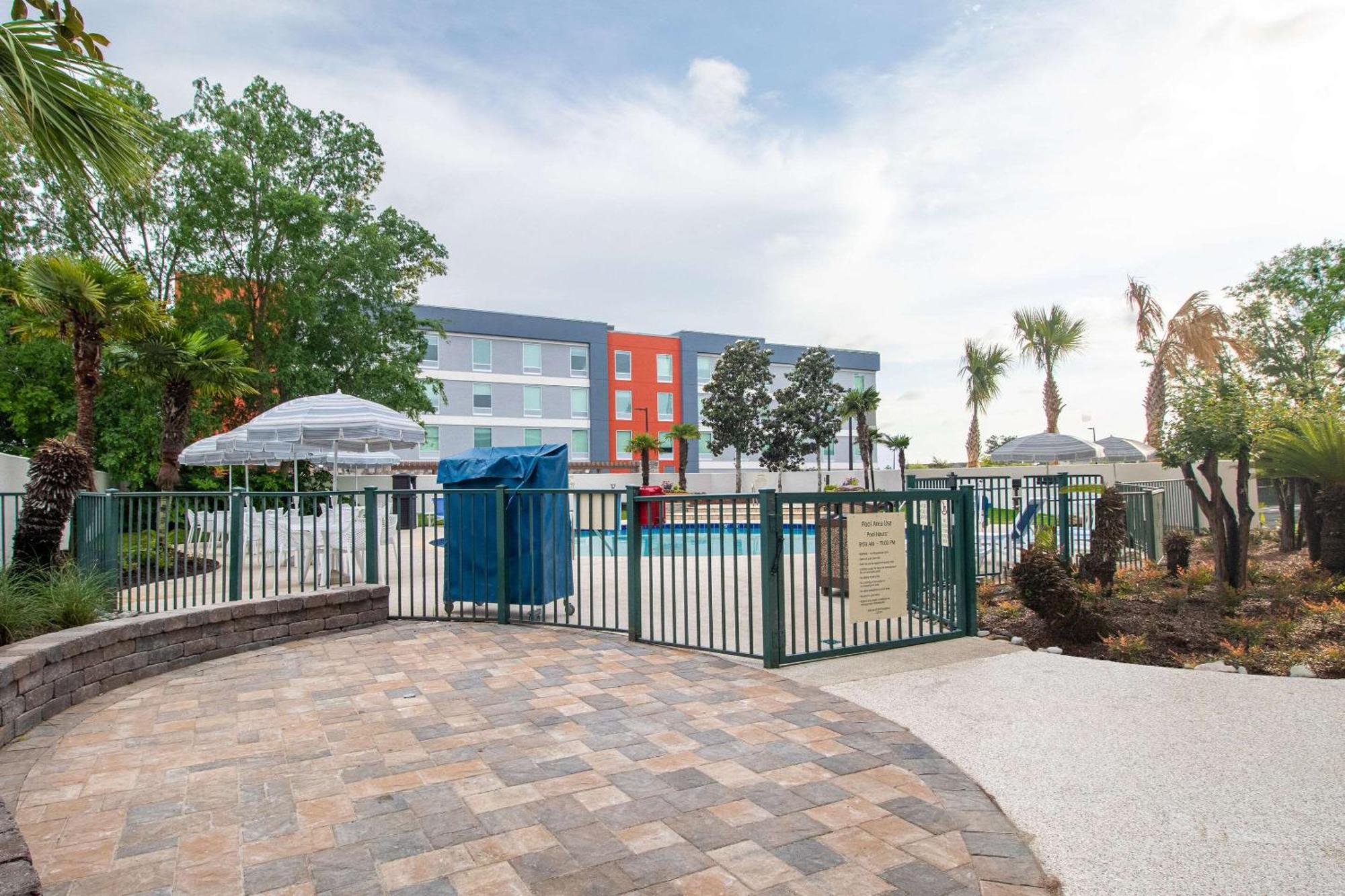 Econo Lodge Inn & Suites Foley-North Gulf Shores 외부 사진