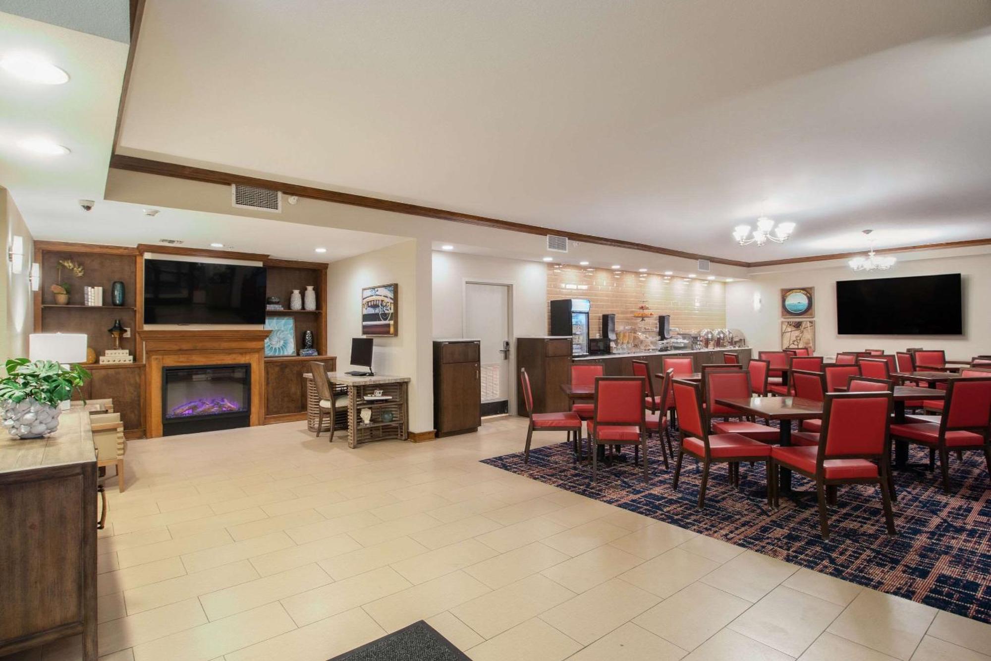Econo Lodge Inn & Suites Foley-North Gulf Shores 외부 사진